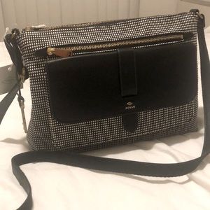 BNWT Fossil Black and White Kinley Crossbody Bag